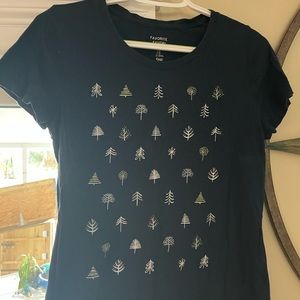 Women’s tee shirt, gap, medium, tapered cut, blue